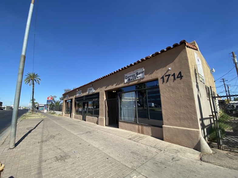 More Photos Of 1714 W Van Buren St, Phoenix Restaurant For Lease
