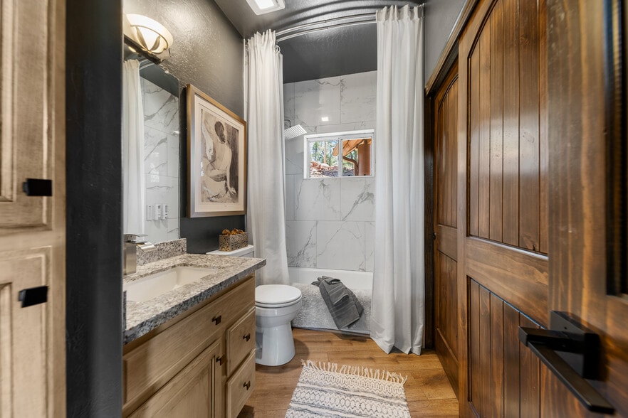More Photos Of 7056 Bustin Dutch Trl, Show Low Multifamily For Sale