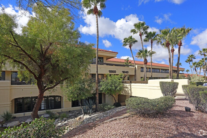 More Photos Of 1820 E River Rd, Tucson Unknown For Lease