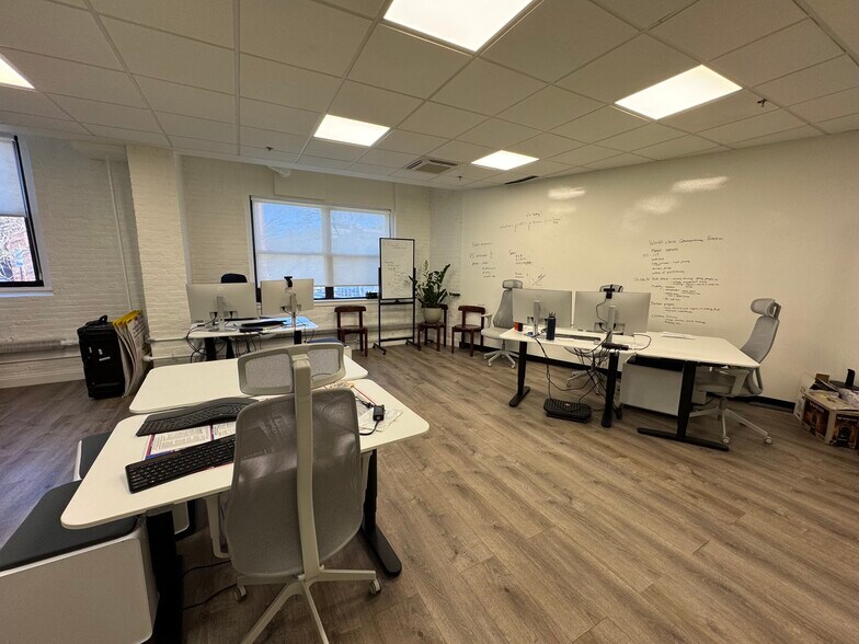 More Photos Of 9-21 Station St, Brookline Loft Creative Space For Lease