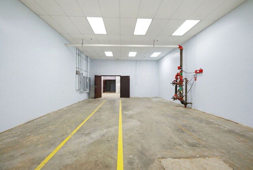 More Photos Of 433 SW 10th St, Ocala Medical For Sale