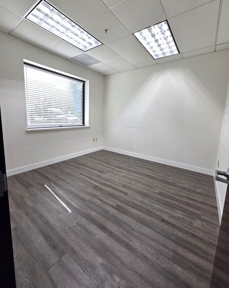 More Photos Of 29300 Kohoutek Way, Union City Industrial For Sale