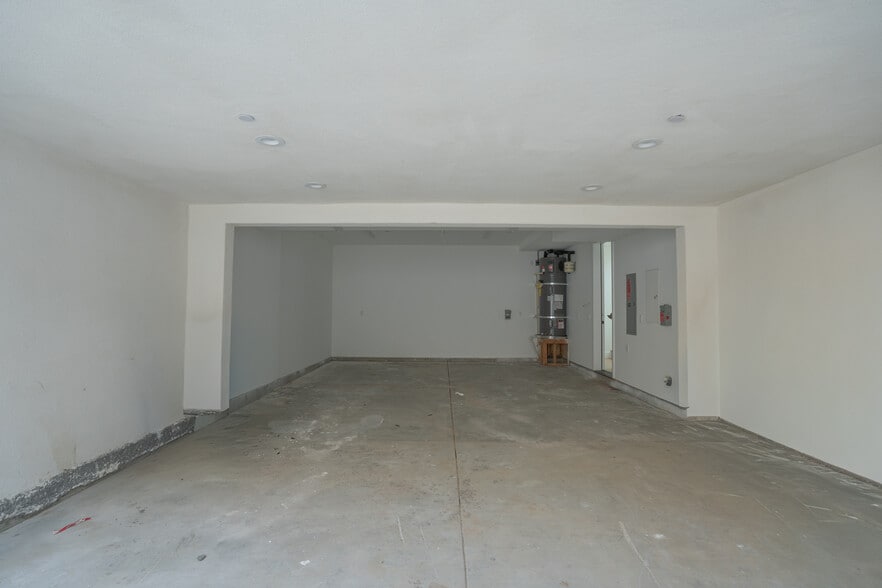 More Photos Of 2707 Ruhland Ave, Redondo Beach Multifamily For Sale