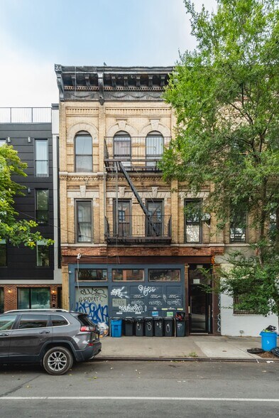 More Photos Of 733 Dekalb Ave, Brooklyn Multifamily For Sale