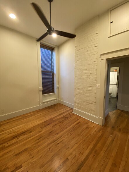 More Photos Of 426 E Morgan St, Boonville Storefront Retail Office For Lease