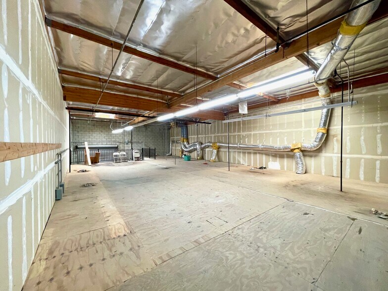 More Photos Of 11920 Goldring Rd, Arcadia Warehouse For Sale
