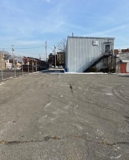 More Photos Of 9 Cornell St, Kingston Warehouse For Sale