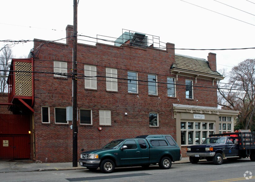 More Photos Of 2526 Floyd Ave, Richmond Restaurant For Lease