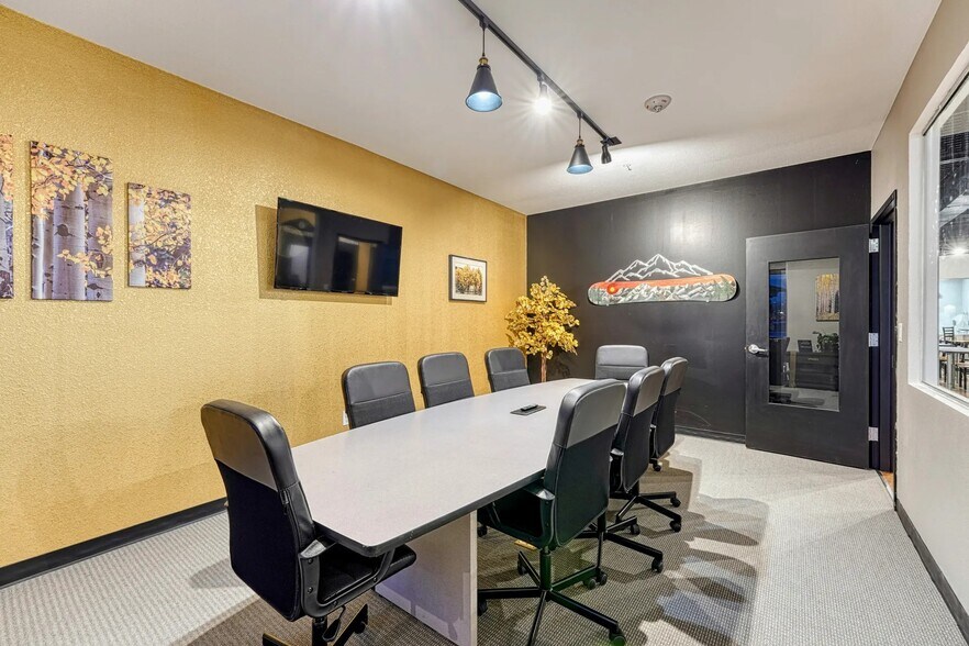 More Photos Of 18951 E Mainstreet, Parker Freestanding For Lease