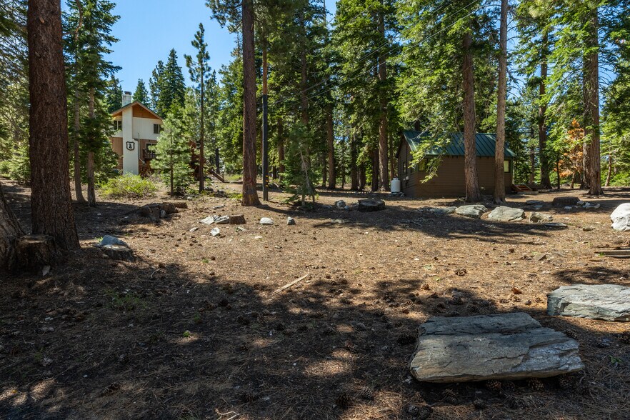 More Photos Of 167 Crawford Ave, Mammoth Lakes Land For Sale