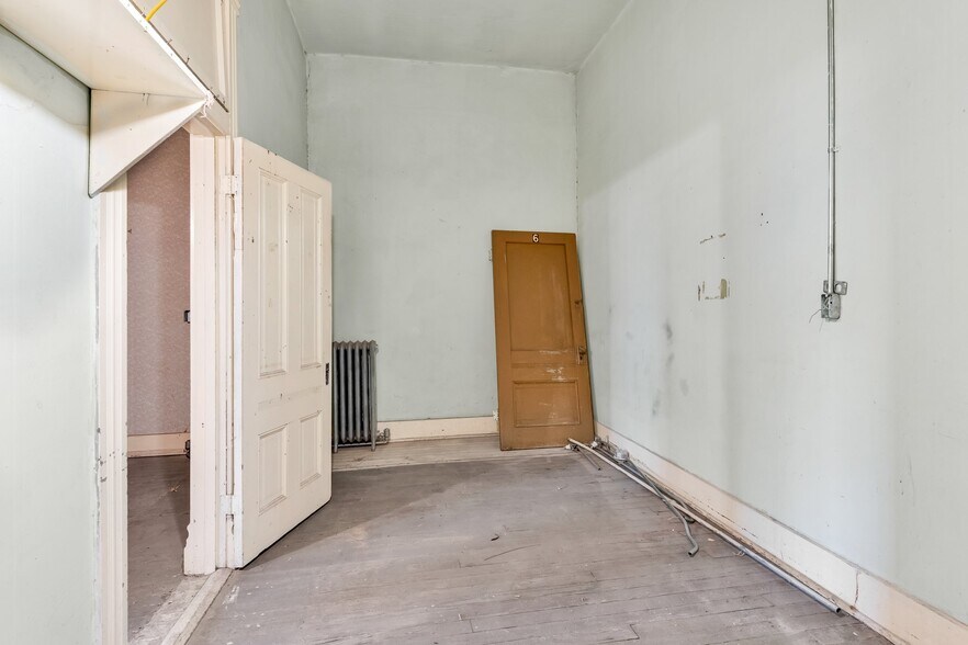 More Photos Of 111-117 Central Plz, Pueblo Storefront Retail Residential For Sale