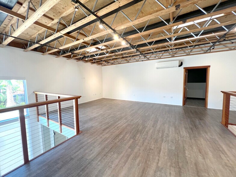 More Photos Of 310 E Haley St, Santa Barbara Loft Creative Space For Lease