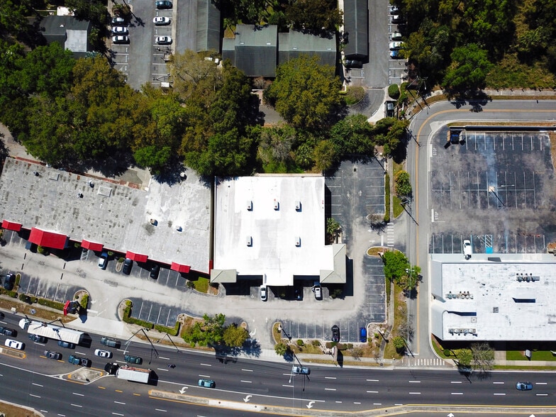 More Photos Of 620 E Altamonte Dr, Altamonte Springs Storefront For Lease