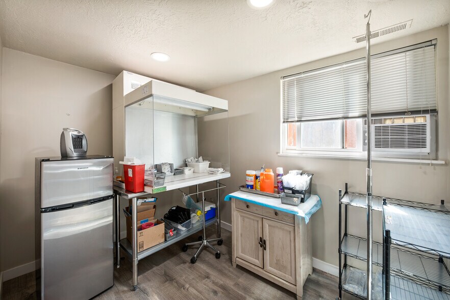 More Photos Of 3378 S 2300 E, Salt Lake City Medical For Sale