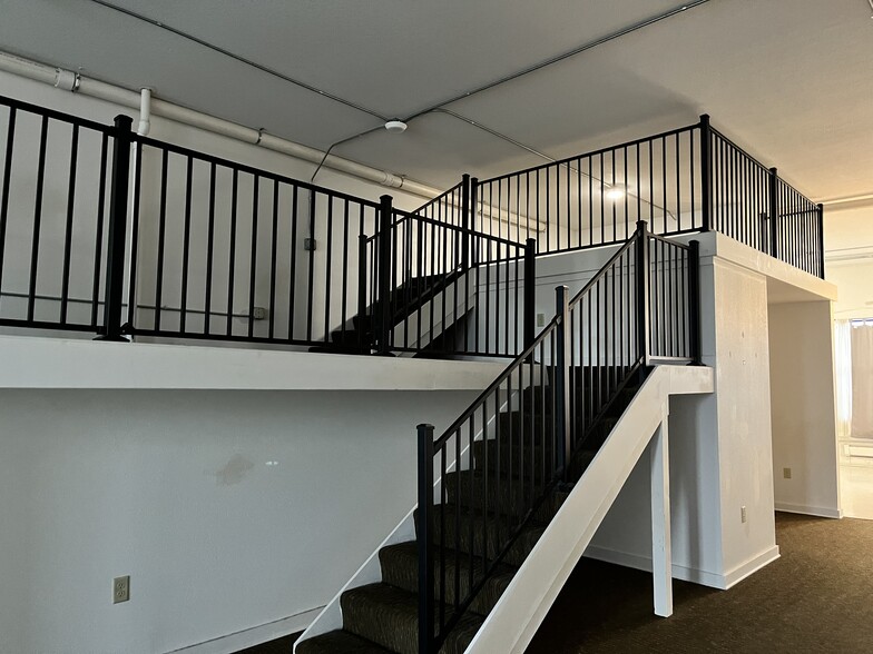 More Photos Of 216-218 S Minnesota Ave, Saint Peter Apartments For Sale