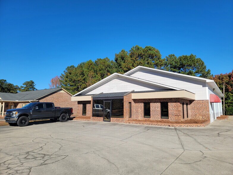 More Photos Of 1106 Goodale Ave, Camden Flex For Sale