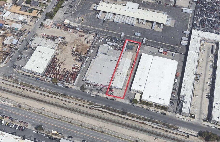 More Photos Of 9900 San Fernando Rd, Pacoima Warehouse For Sale