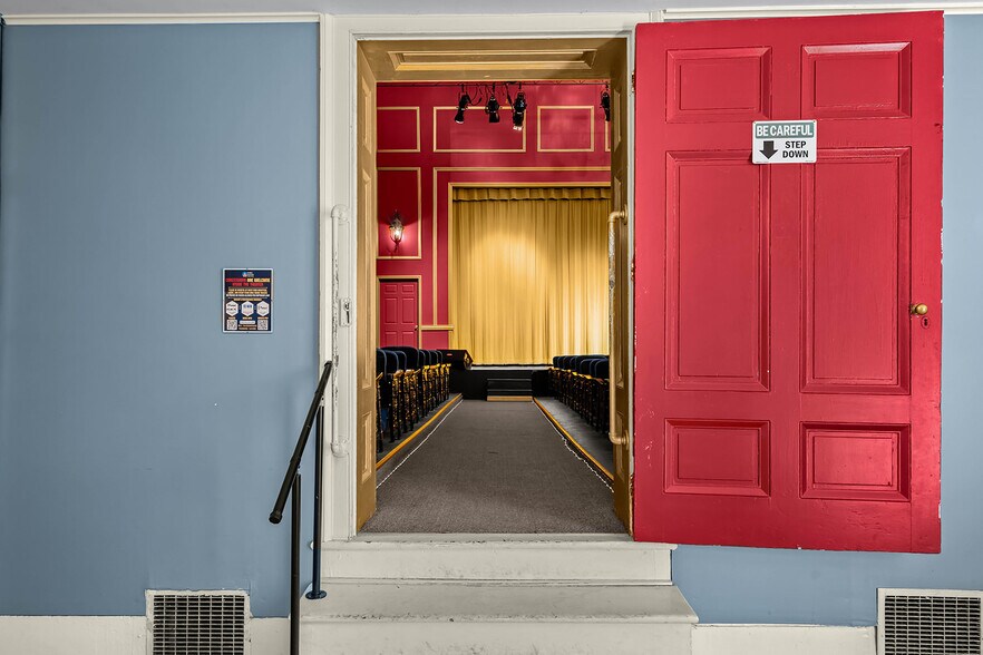 More Photos Of 11 E Broadway, Salem Theater Concert Hall For Sale