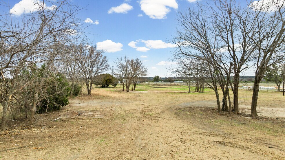 More Photos Of 1544 Jackrabbit Rd, Nolanville Warehouse For Sale