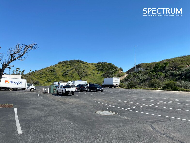 More Photos Of 22820-22830 Soledad Canyon Rd, Santa Clarita Storefront For Lease
