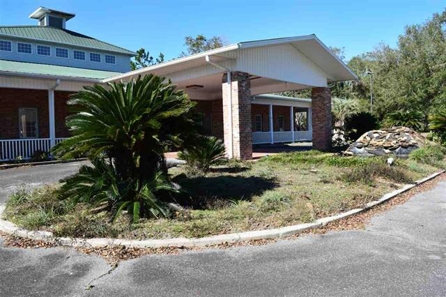 More Photos Of 2640 SE CR 255 Rd, Lee Restaurant For Sale