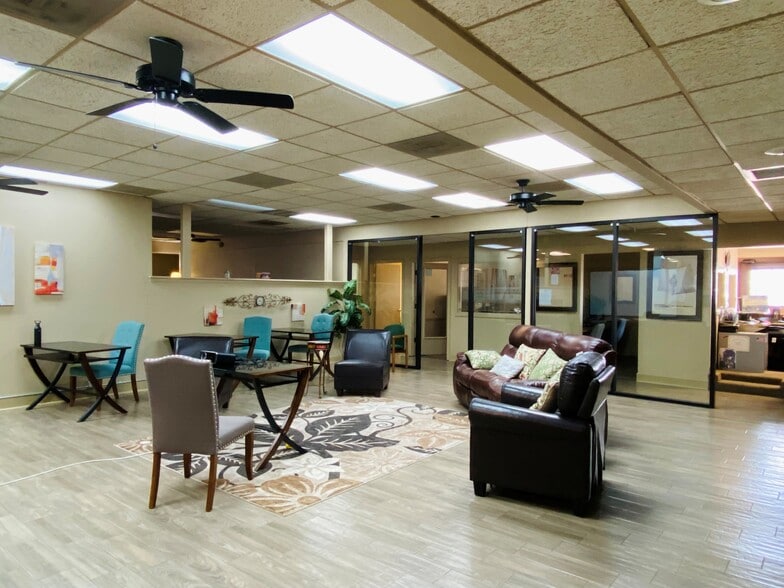 More Photos Of 12623 Jones Rd, Houston Medical For Sale