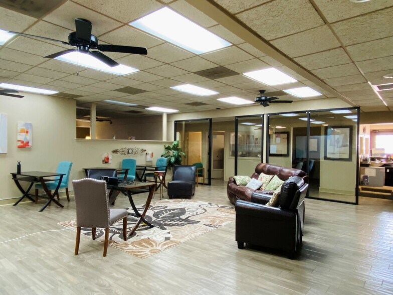 More Photos Of 12623 Jones Rd, Houston Medical For Sale