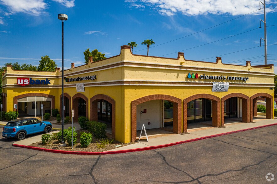 More Photos Of 310-630 E Bell Rd, Phoenix Unknown For Lease