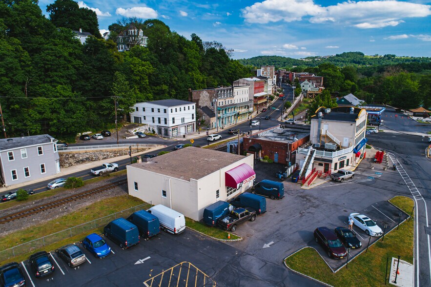 More Photos Of 12 Union Sq, Phillipsburg Auto Repair For Sale