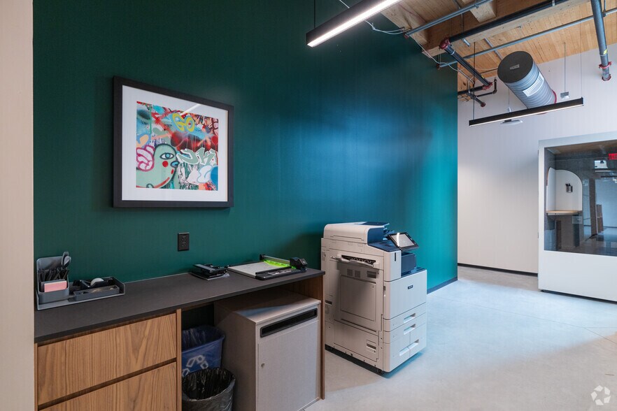 More Photos Of 356 Wythe Ave, Brooklyn Coworking Space