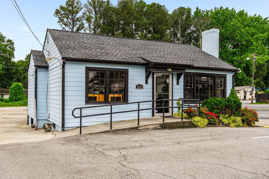 More Photos Of 4065 Lawrenceville Hwy, Tucker Office For Sale