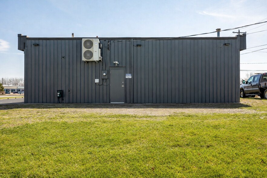 More Photos Of 1033 Cleveland Rd, Sandusky Auto Dealership For Sale