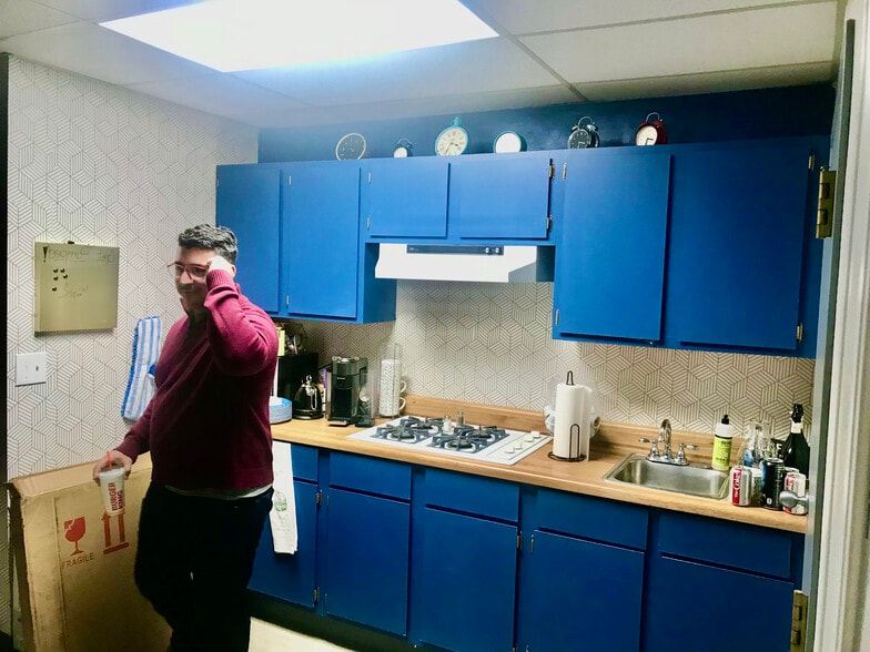 More Photos Of 9459 Lapeer Rd, Davison Office For Lease