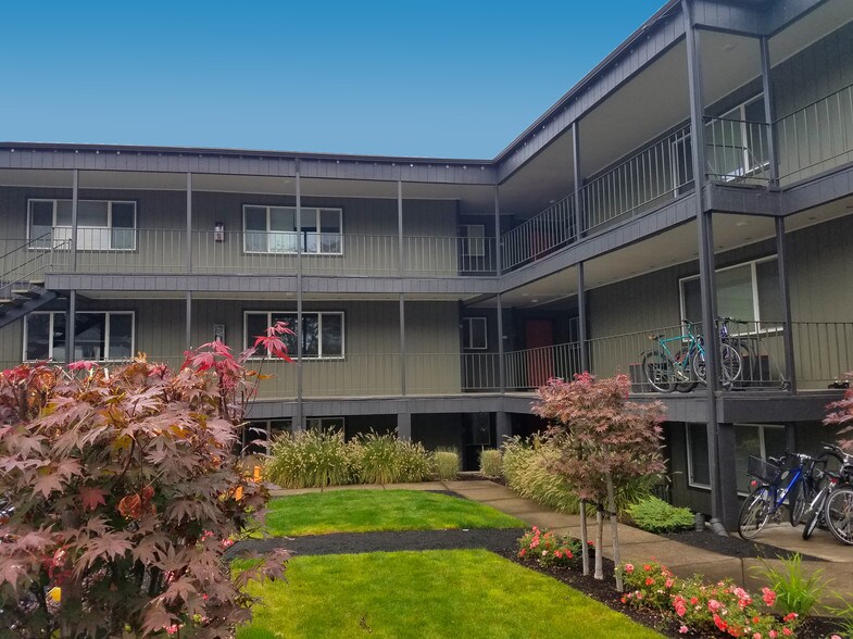 More Photos Of 440 NW 23rd St, Corvallis Apartments For Sale