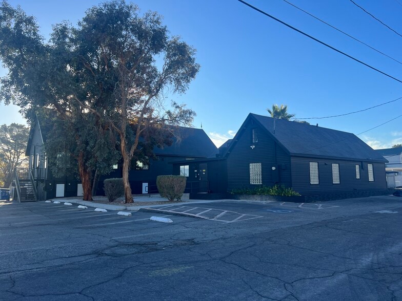 More Photos Of 919 E Bonneville Ave, Las Vegas Loft Creative Space For Sale