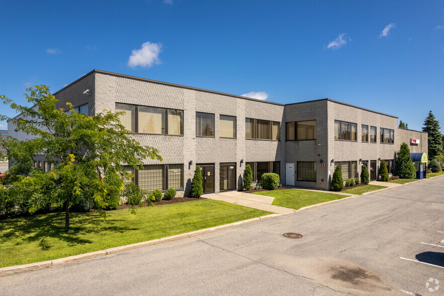 Primary Photo Of 330-364 Rue Joseph-Carrier, Vaudreuil-dorion Office For Lease