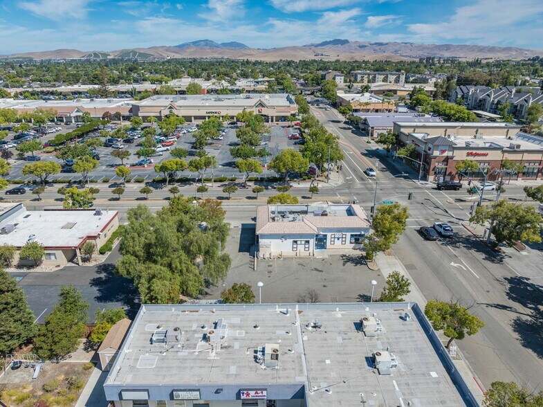 More Photos Of 1593 1st St, Livermore Fast Food For Lease