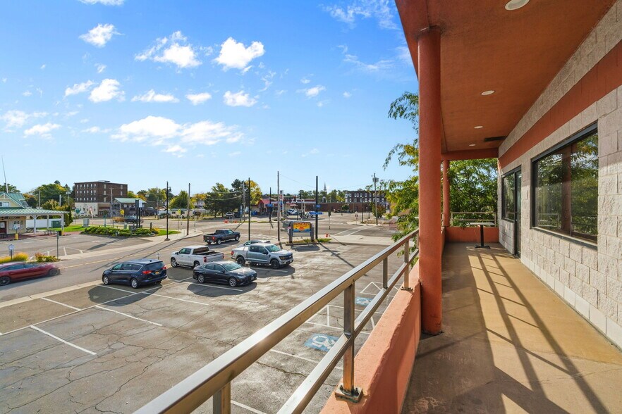 More Photos Of 6-8 Lake Shore Dr W, Dunkirk Freestanding For Sale