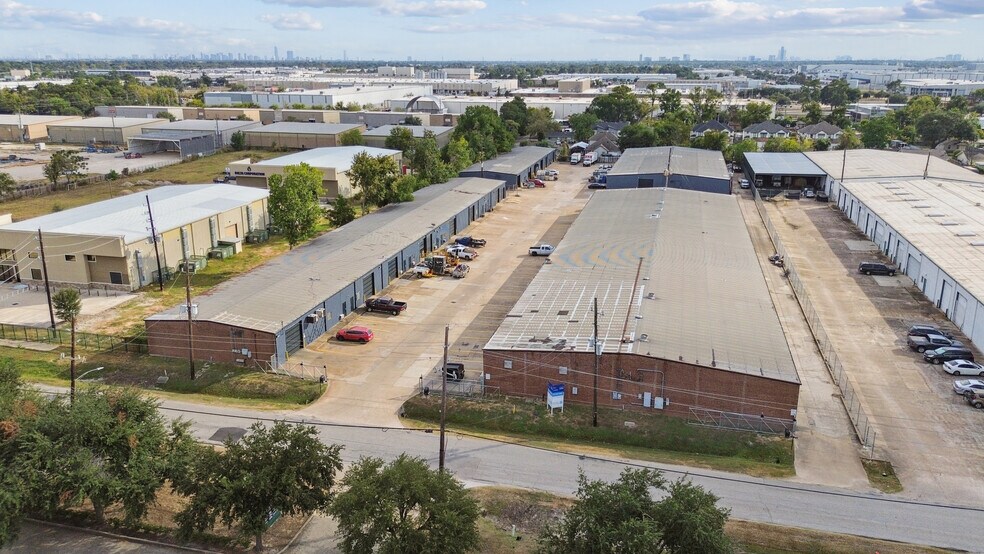 More Photos Of 9863 Tanner Rd, Houston Unknown For Lease