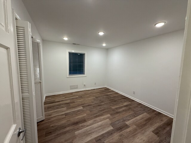 More Photos Of 1223 Walnut St, Cary Office For Lease