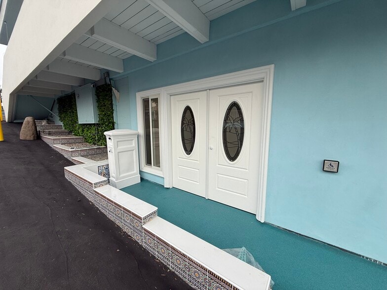 More Photos Of 5200 Lake Murray Blvd, La Mesa Medical For Lease