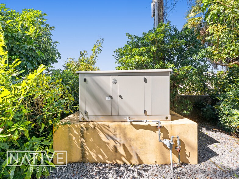 More Photos Of 1313 S Andrews Ave, Fort Lauderdale Office Residential For Sale