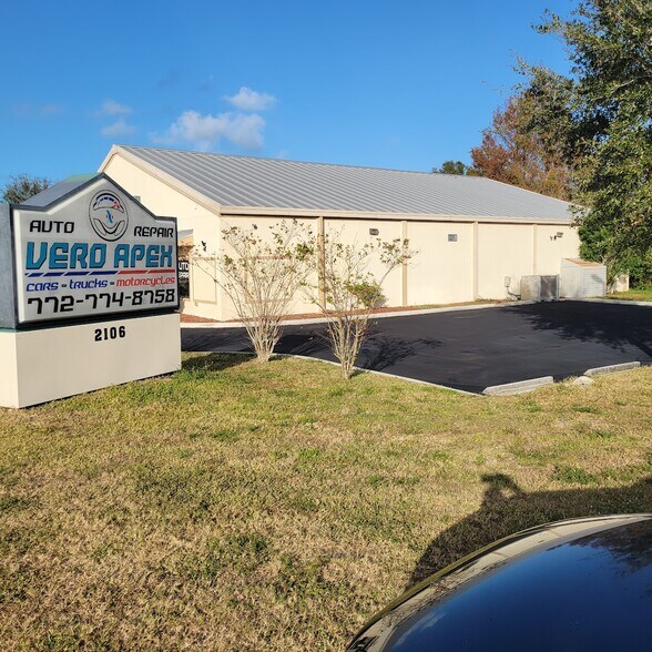 More Photos Of 2106 S US Highway 1, Vero Beach Freestanding For Sale