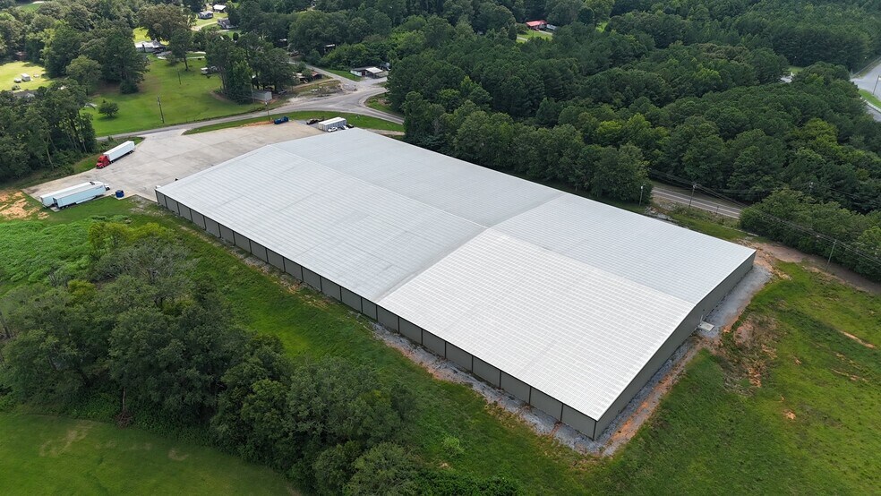 More Photos Of 2000 Old Sylacauga Hwy, Sylacauga Distribution For Lease
