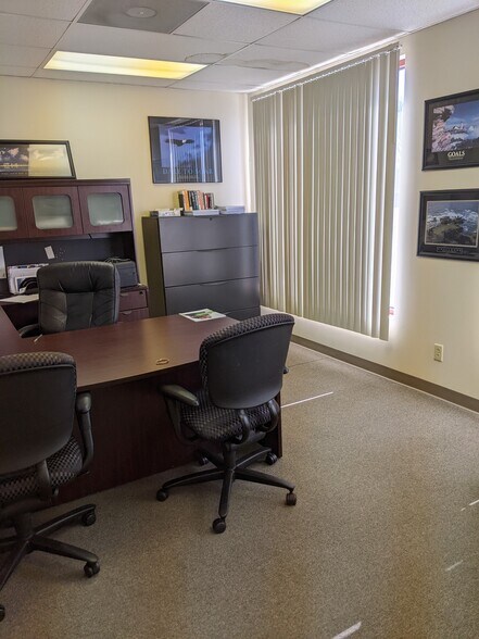 More Photos Of 6020-6038 Weldon Spring Pky, Weldon Spring Office For Lease