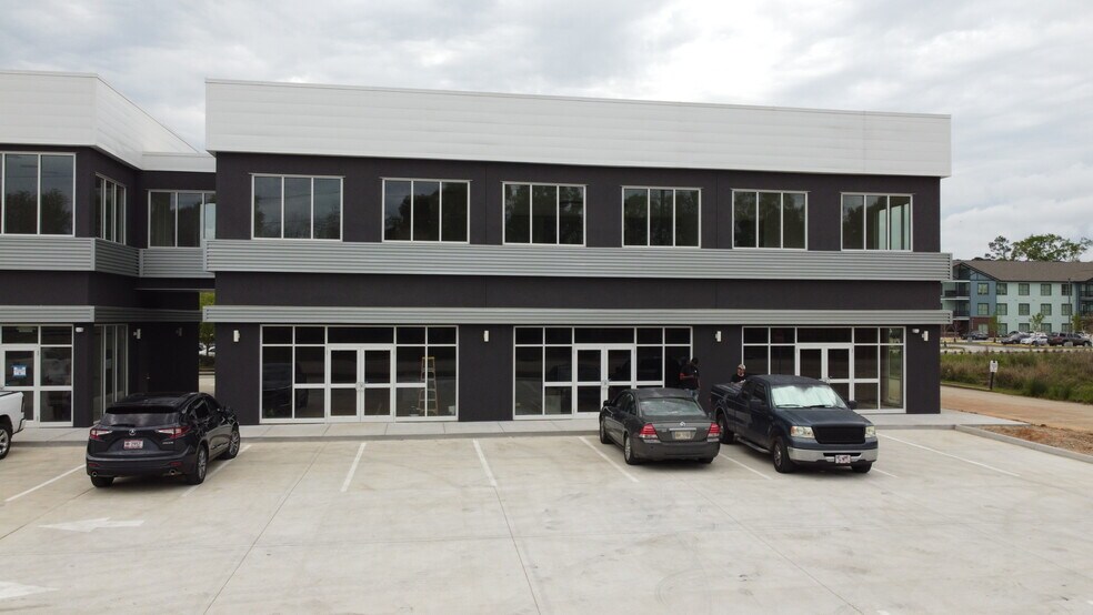 More Photos Of 1420 SW Railroad Ave, Hammond Office For Lease