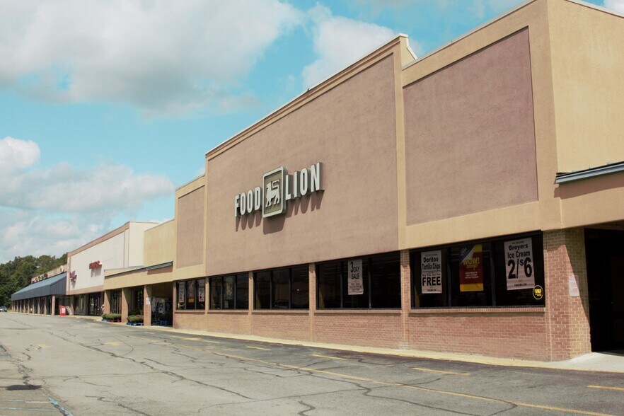 Primary Photo Of 5700 Churchland Blvd, Portsmouth Unknown For Lease