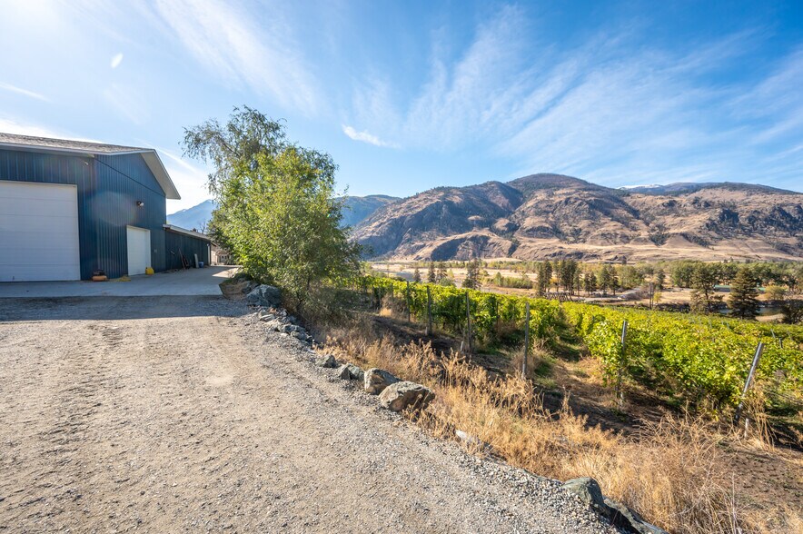 More Photos Of 1002 British Columbia 3, Cawston Winery Vineyard For Sale