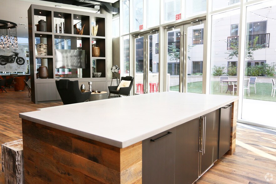 More Photos Of 625 H St NE, Washington Apartments For Lease