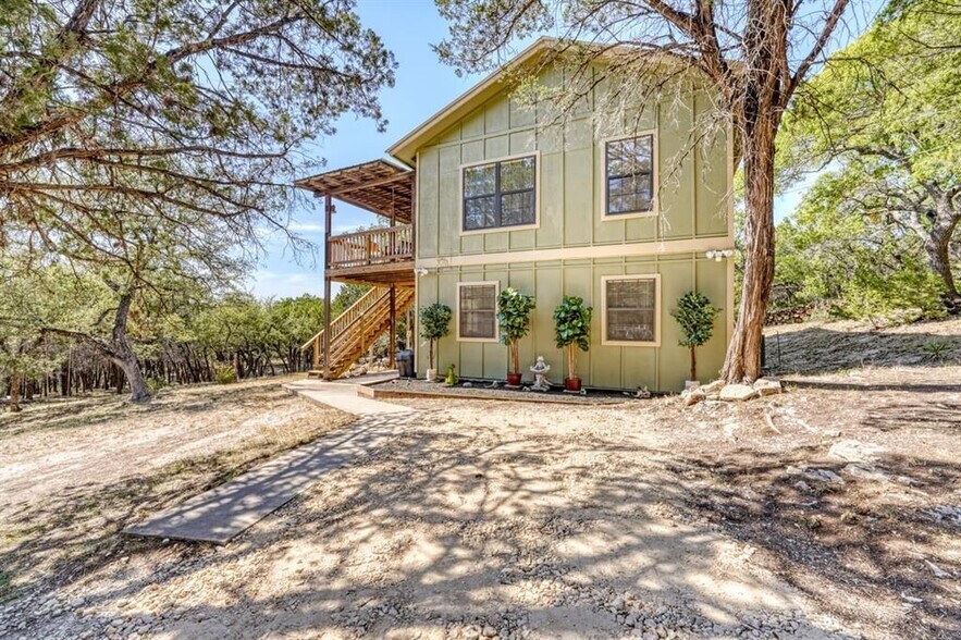 More Photos Of 19818 Colina Dr, Lago Vista Specialty For Sale